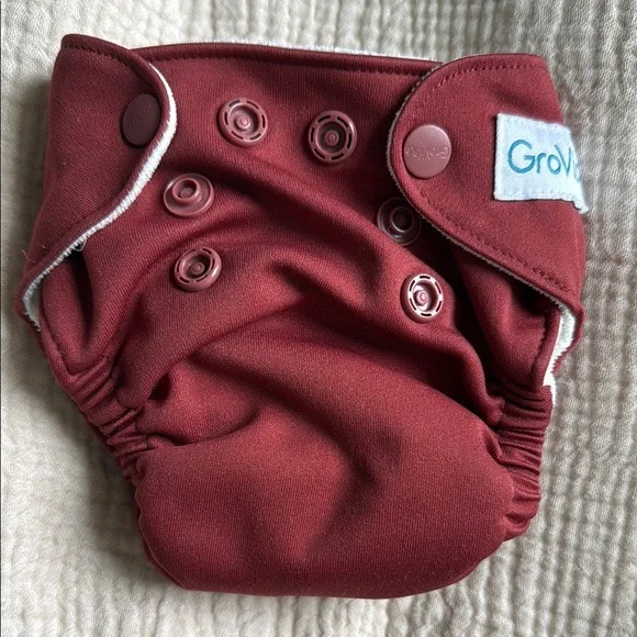 Grovia AIO Newborn Cloth Diapers (6) - Picture 11 of 14